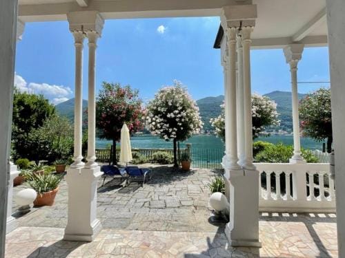 Residence Ville Lago Lugano Hotel in Canton of Ticino