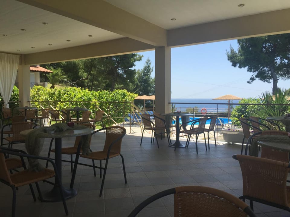 Thea Hotel Hotel in Halkidiki