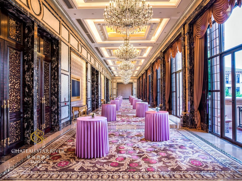 Chateau Star River Taiyuan Hotel in China