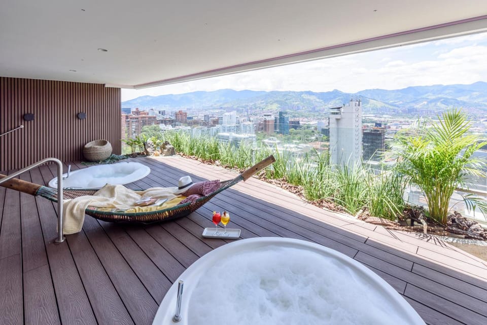 Hot tub