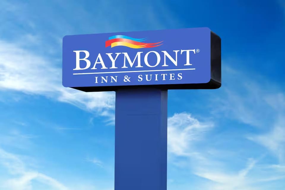 Baymont Inn & Suites by Wyndham Newton IA Hotel in Iowa