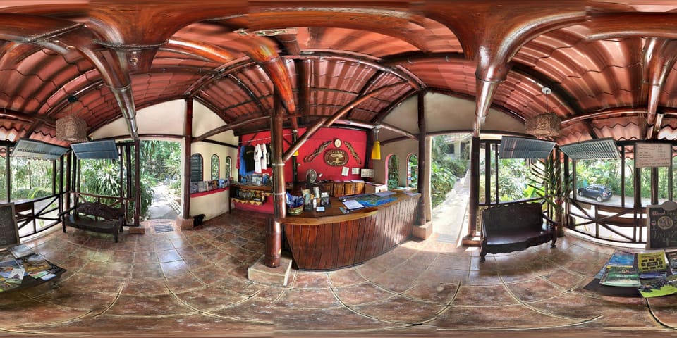 Hotel La Colina Hotel in Quepos