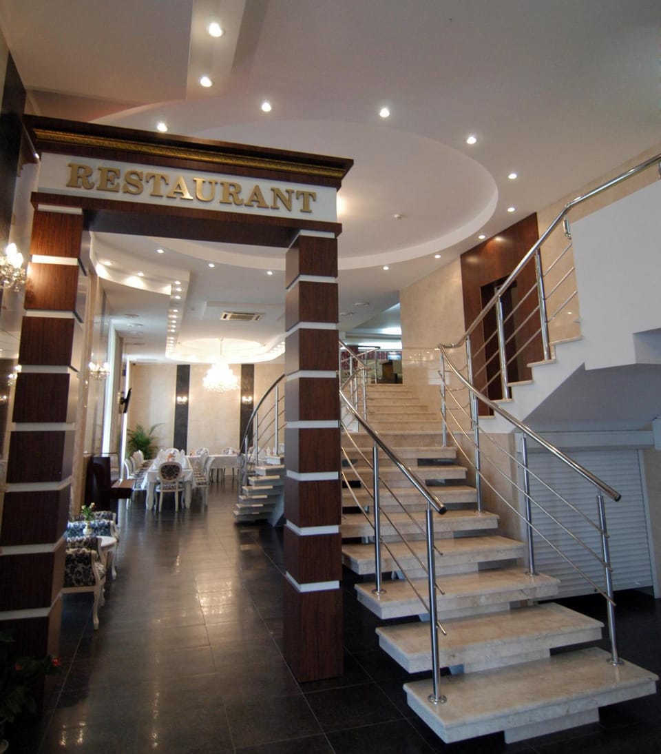 Manhattan Hotel Hotel in Chișinău