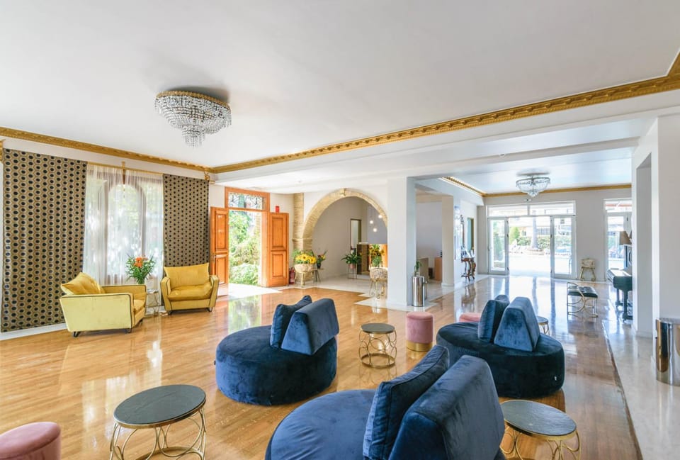 Plaza Pallas Apartment hotel in Zakynthos, Greece