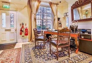 Tophams Hotel Hotel in City of Westminster