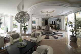 Victoria Palace Hotel Hotel in Gallipoli