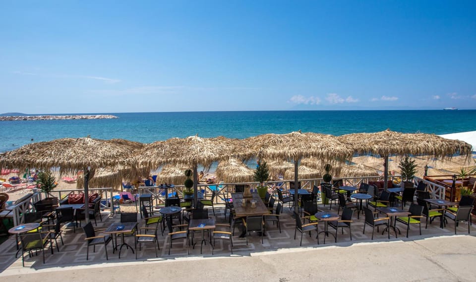 Thalassies Hotel in Limenaria