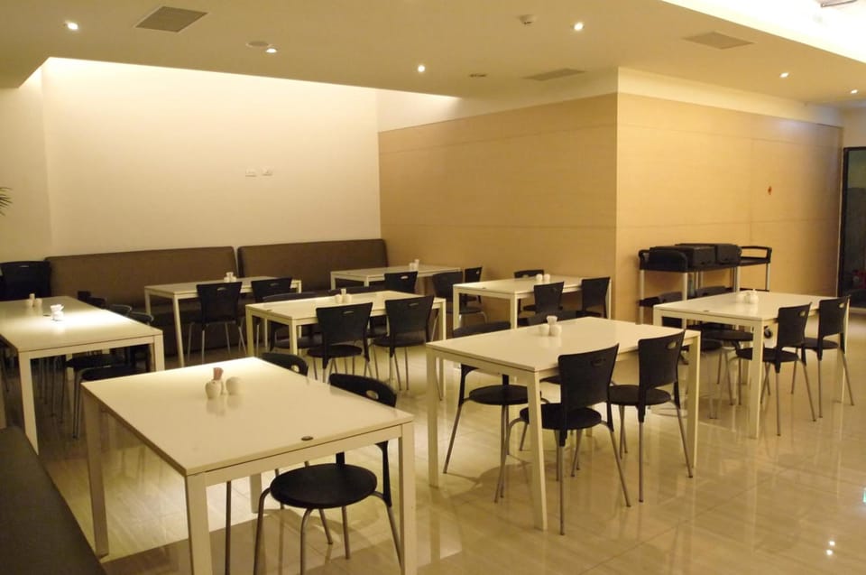Jin Bao Hotel Inn in Kaohsiung