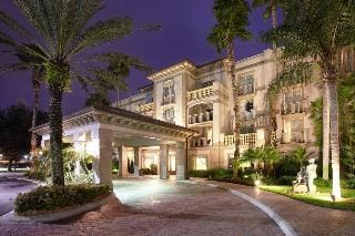 Trianon Bonita Bay Hotel in Bonita Springs