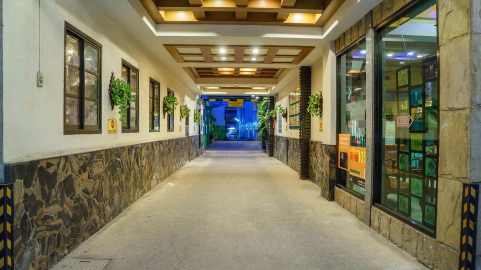 Siri Hotel Hotel in Laos