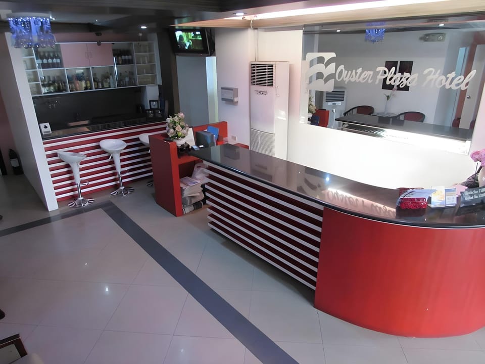 Oyster Plaza Hotel Hotel in Paranaque