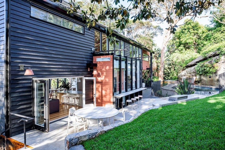 Crane Lodge  Lodge in Pittwater Council