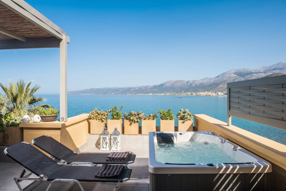 Skajado Holiday Apartments Hotel in Stalida
