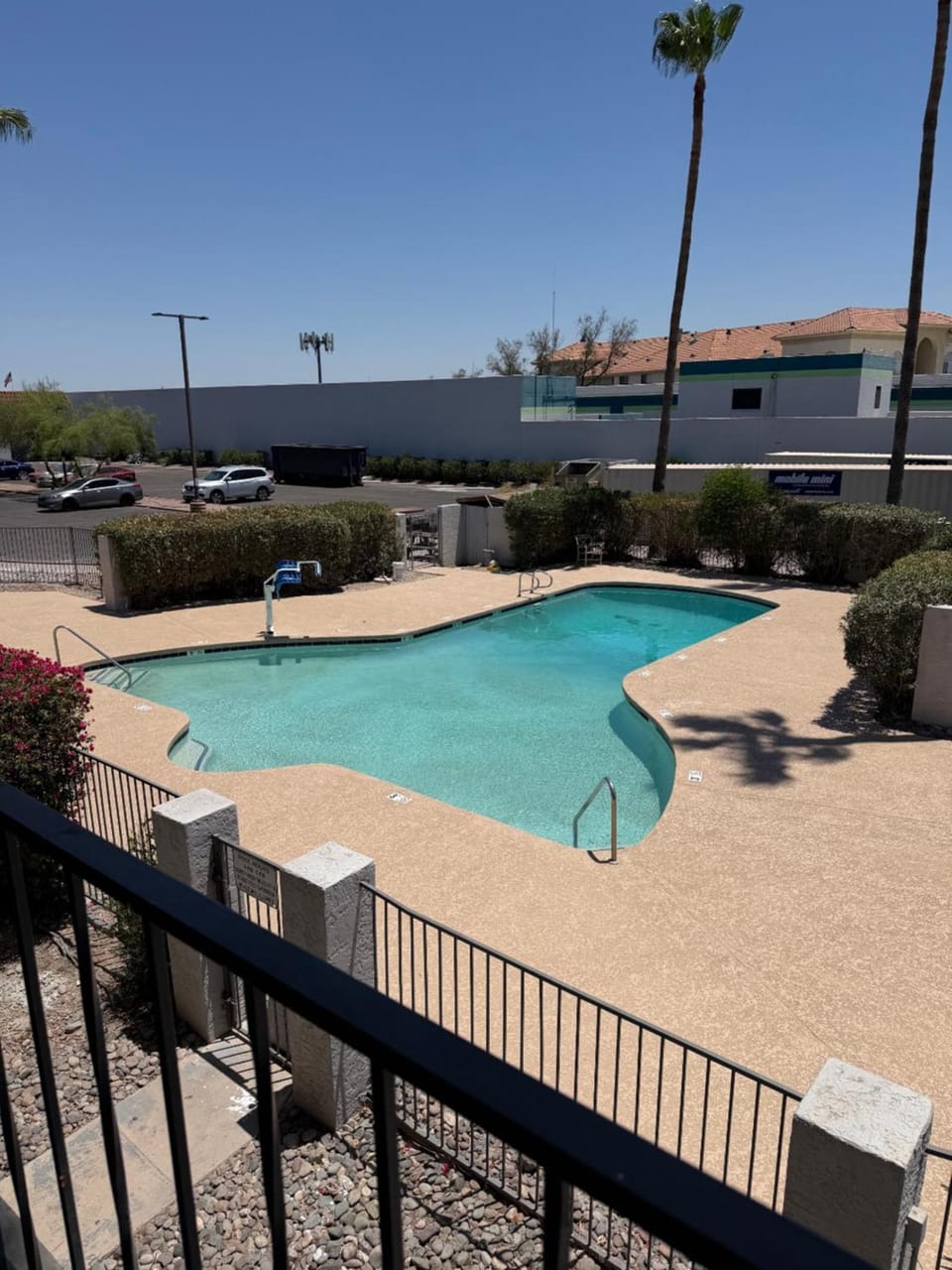 Swimming pool