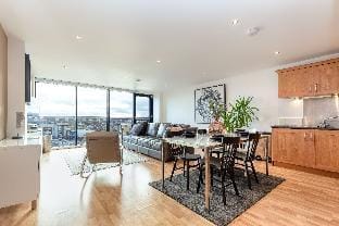 Riverview Apartments Hotel in Glasgow