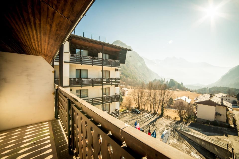 HG Hotel Italia Hotel in Aosta Valley, Italy