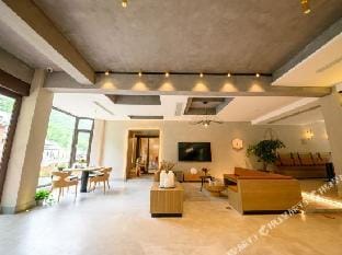 Bamboo Villa Guesthouse Hotel in Hangzhou