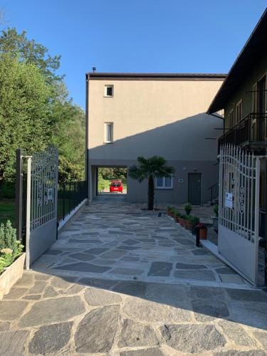 Affittacamere EROI Hotel in Canton of Ticino