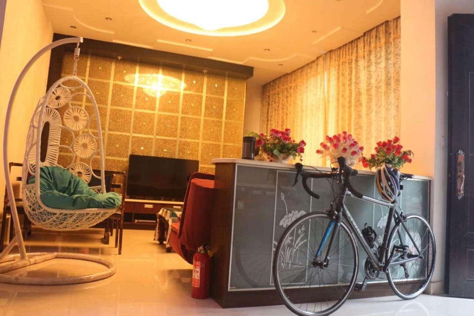 Shang Hai Hong Qiao Shu Niu Guo Ji Qing Nian Lu She Hui Zhan Zhong Xin Dian Hostel in Shanghai