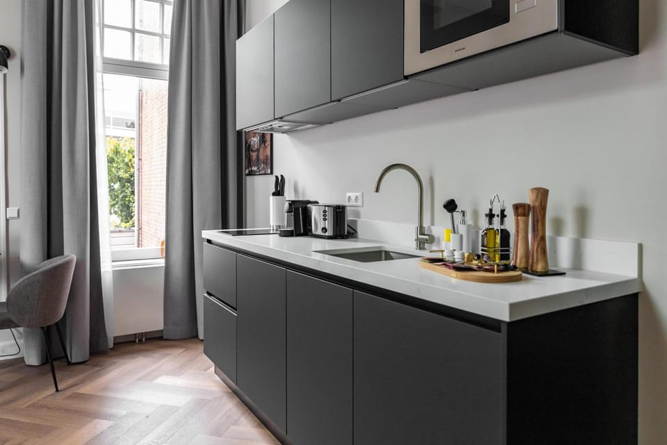 Limehome The Hague Keizerstraat Hotel in The Hague