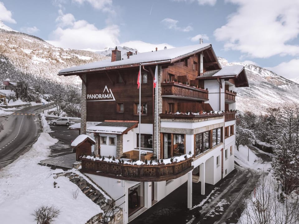 Boutique Hotel PANORAMA Crans-Montana Hotel in Crans-Montana