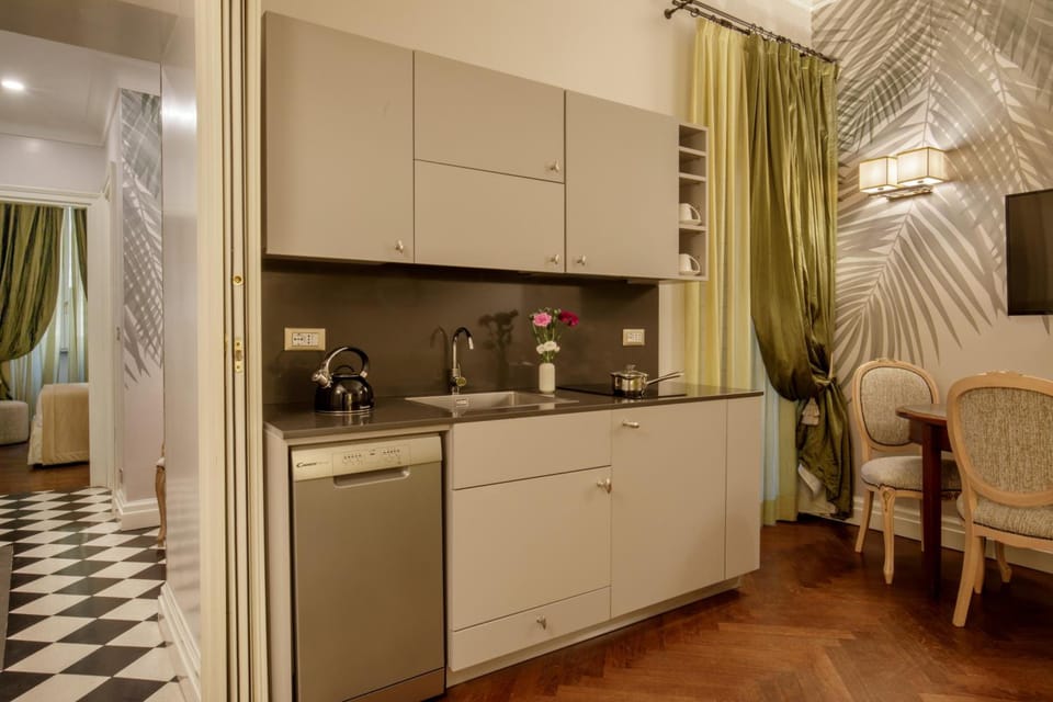 Vivaldi Luxury Rooms Hotel in Rome
