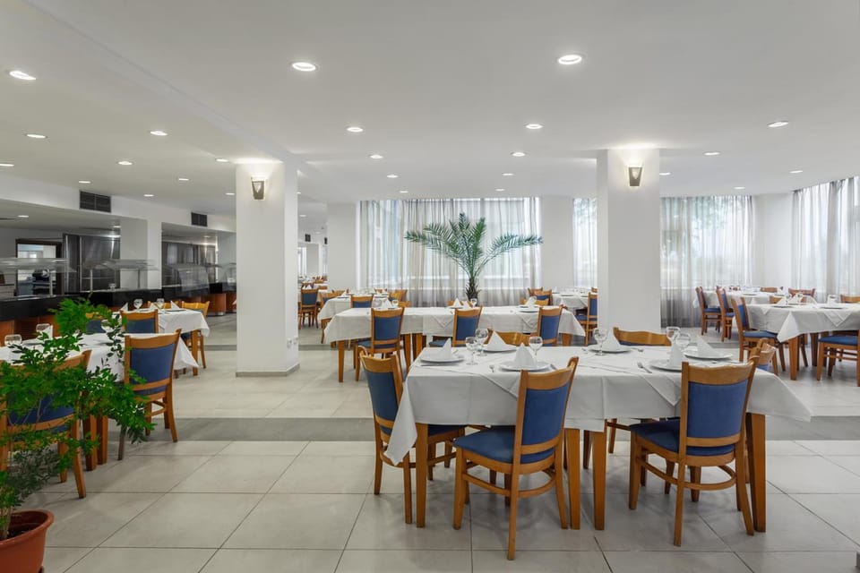 Hotel Sirena Saturn All Inclusive Hotel in Dobrich Province, Bulgaria