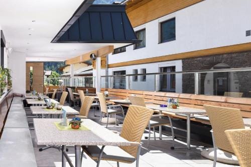 Dorfstube Hotel in Tyrol