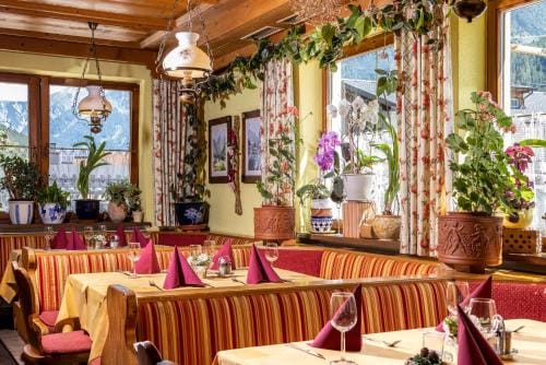 Dorfstube Hotel in Tyrol