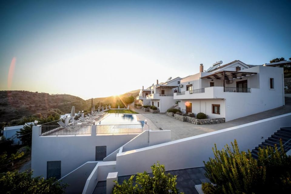 Lenikos Resort Apartment hotel in Crete