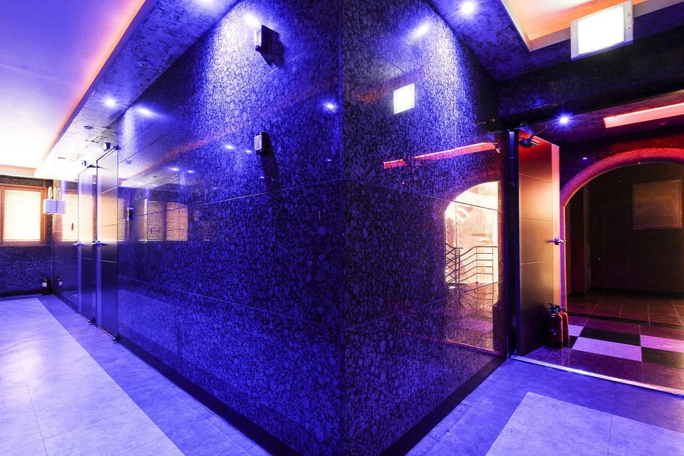 Geochang Pattaya Motel in South Korea