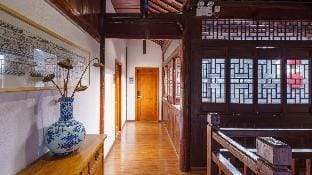 Floral Hotel Jingu Spring Hotel in Zhejiang