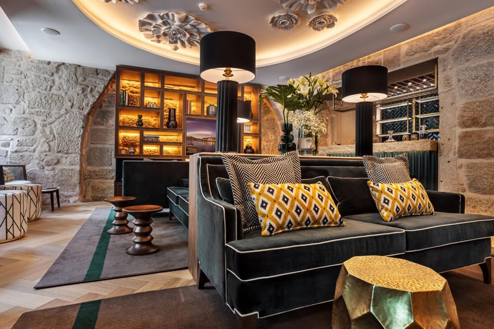Bar/lounge