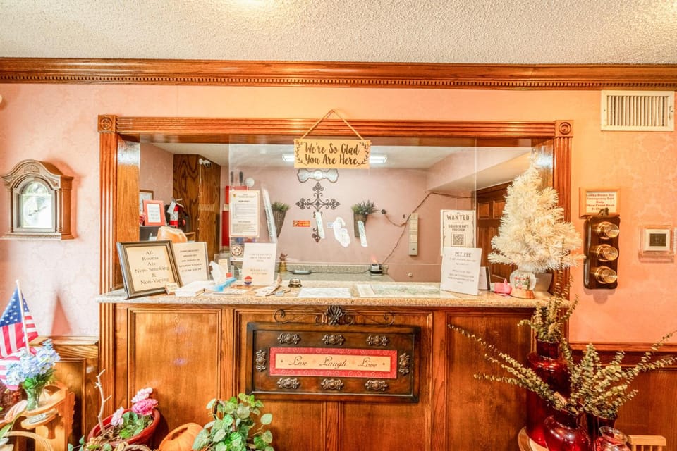 Hotel O Eureka Springs - Christ of Ozark Area Hotel in Eureka Springs