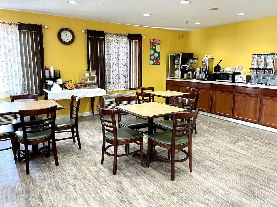 FairBridge Inn Express Mt Vernon Motel in Indiana