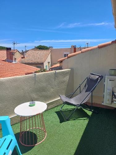 Maison avec jacuzzi Hotel in Provence-Alpes-Côte d'Azur