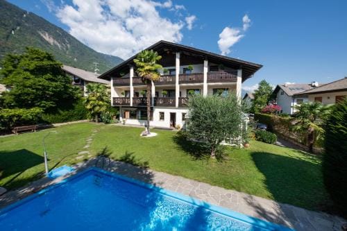 Pension Weingarten Hotel in Trentino-South Tyrol