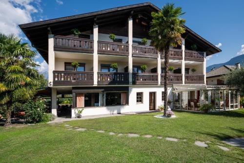Pension Weingarten Hotel in Trentino-South Tyrol