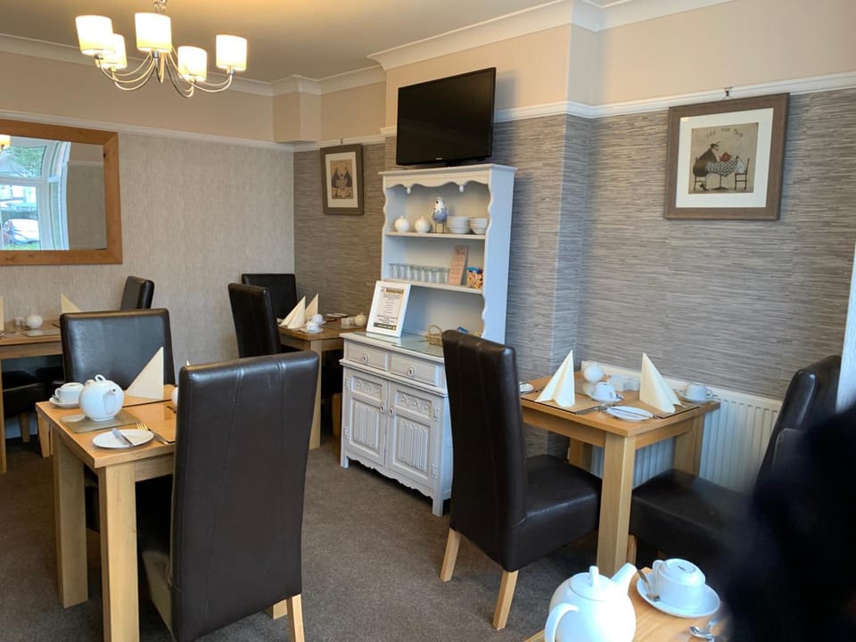 Philmar Guest House Hotel in Skegness