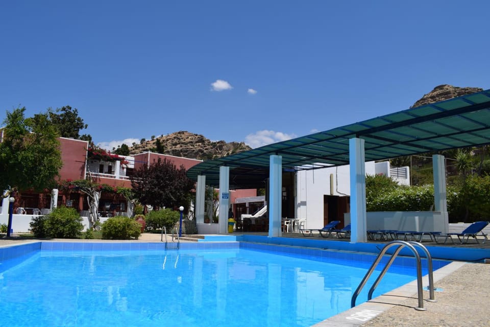 Porto Galini Hotel in Crete