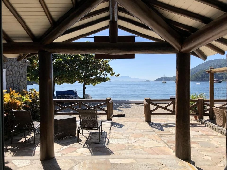 Pousada Recreio Da Praia Inn in Angra dos Reis