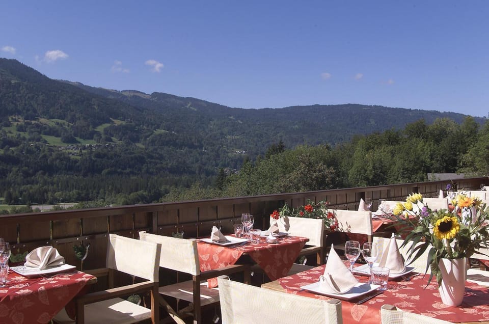 Edelweiss Hotel in Samoëns