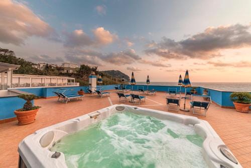 Hotel Cava Dell'Isola Hotel in Forio