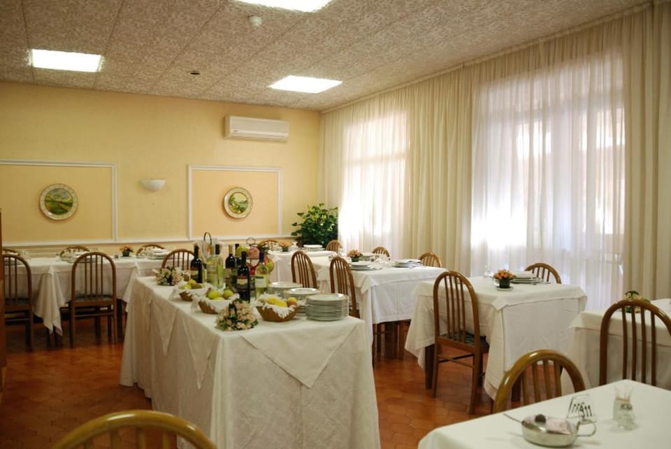 Hotel Iris Crillon Hotel in Abruzzo