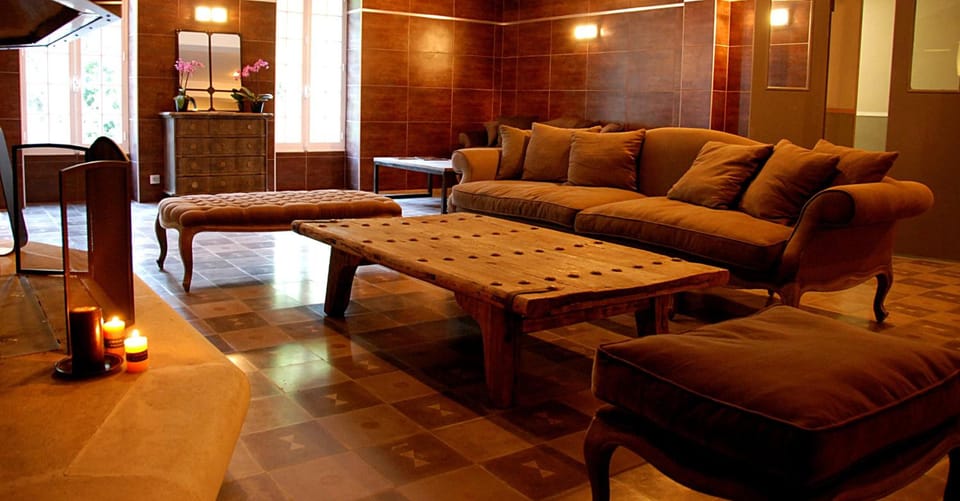 Bar/lounge