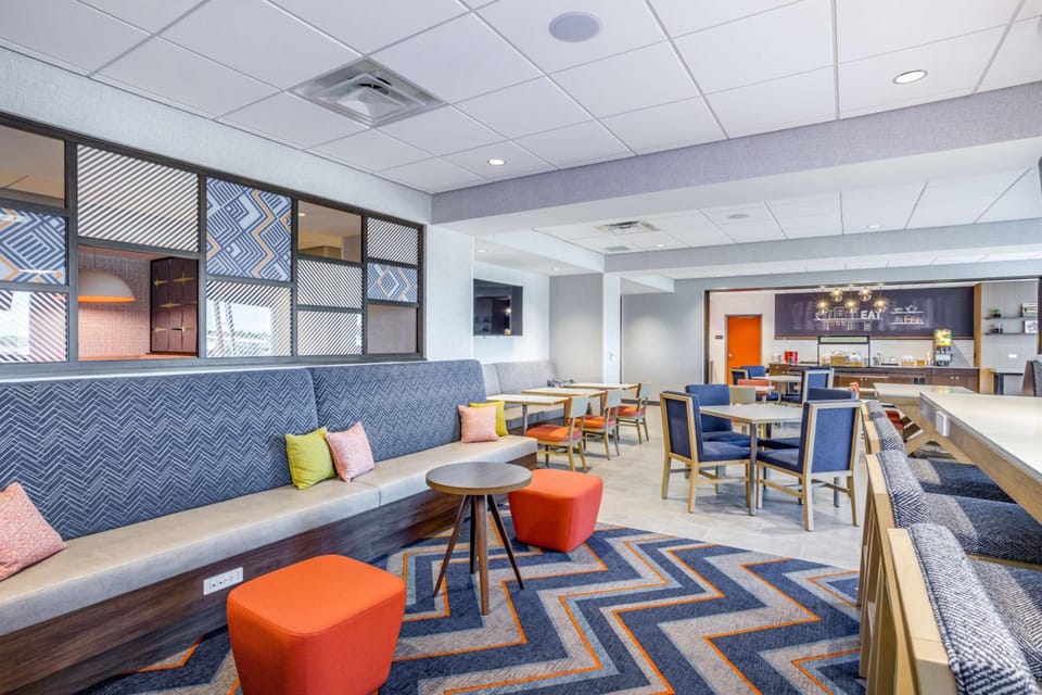 Hampton Inn by Hilton Bedford IN Hotel in Indiana