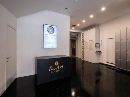 ResArt Iacomus Hotel in Bologna