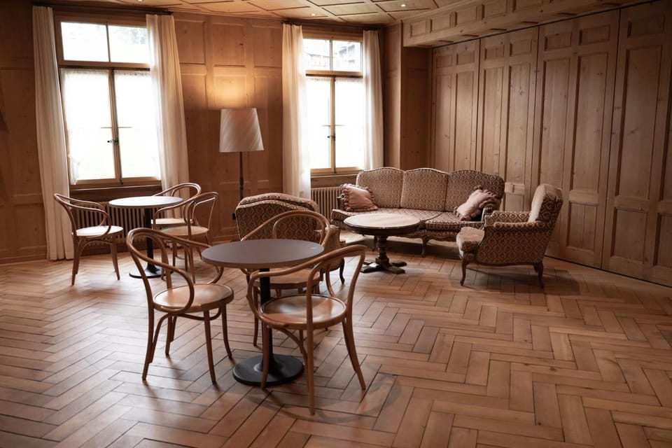 FLUHLI Hotel Kurhaus Hotel in Canton of Lucerne