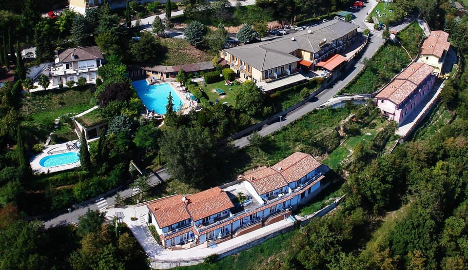 Hotel Panorama e Residence Hotel in Tignale