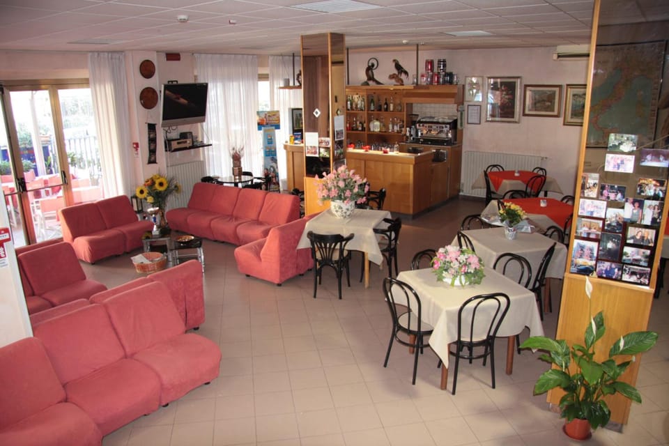 Bar/lounge